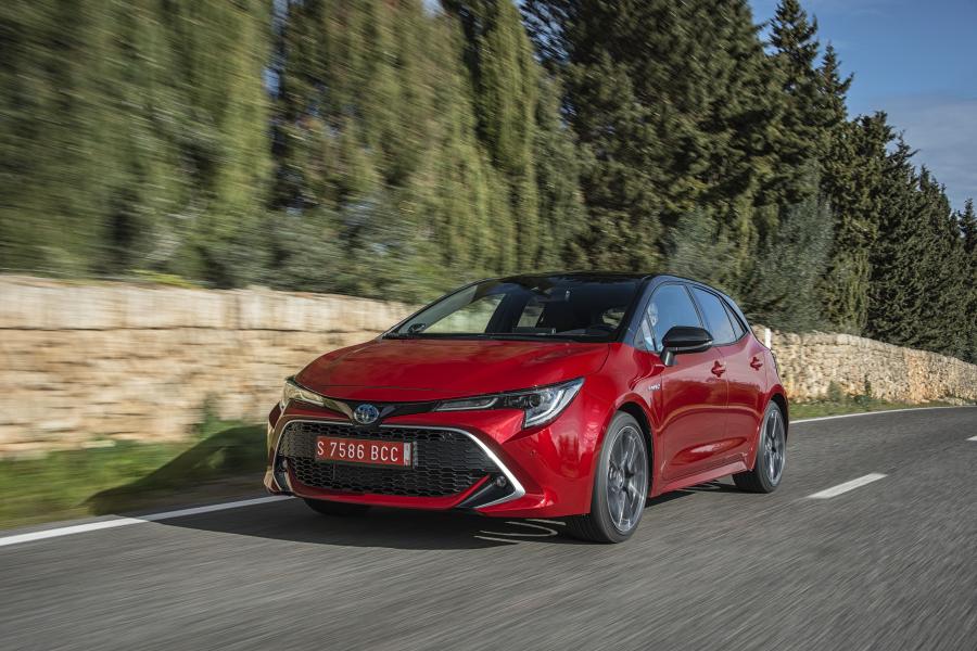 Toyota Corolla Hybrid 2018 года  (WW) (фото 45 из 61)